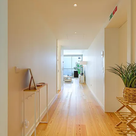 La Dolce Bayline アルマカオ・デ・ペラ