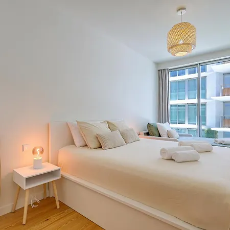 La Dolce Bayline - Pool, Gym And Армасан-де-Пера