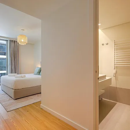 La Dolce Bayline Apartman *