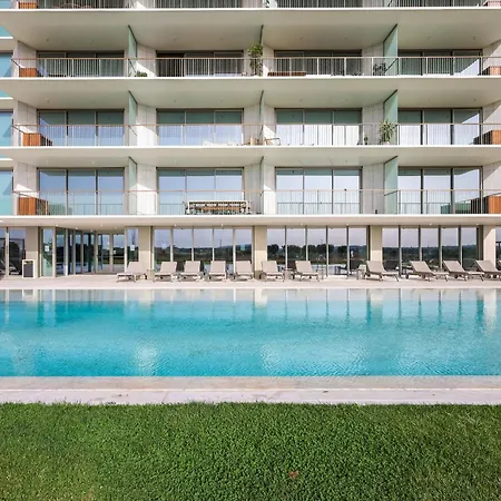 La Dolce Bayline - Pool, Gym And * Armação de Pêra